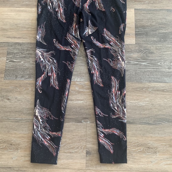 Free People Movement jumpsuit workout one piece feather print sz large - Picture 6 of 11